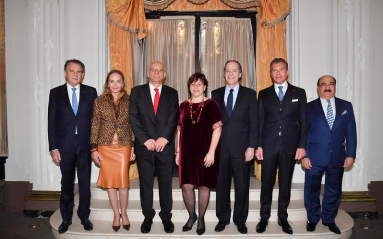 Isabelle Rosabrunetto trifft sich mit S.E. Dr. Darío Item in Monte Carlo